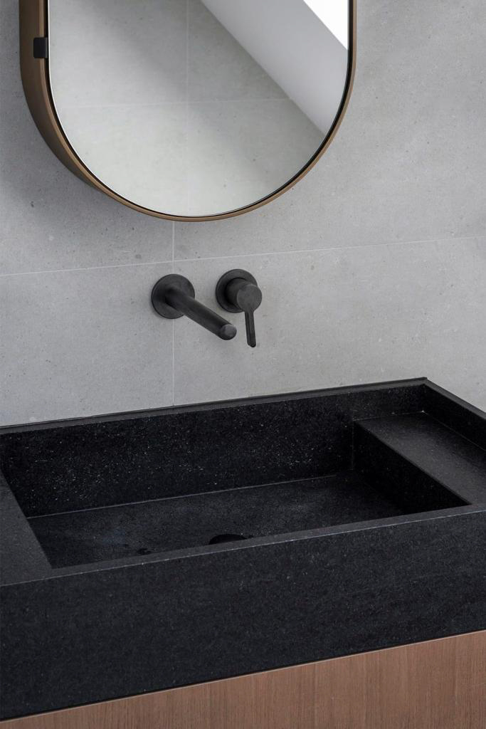 Granite washbasin